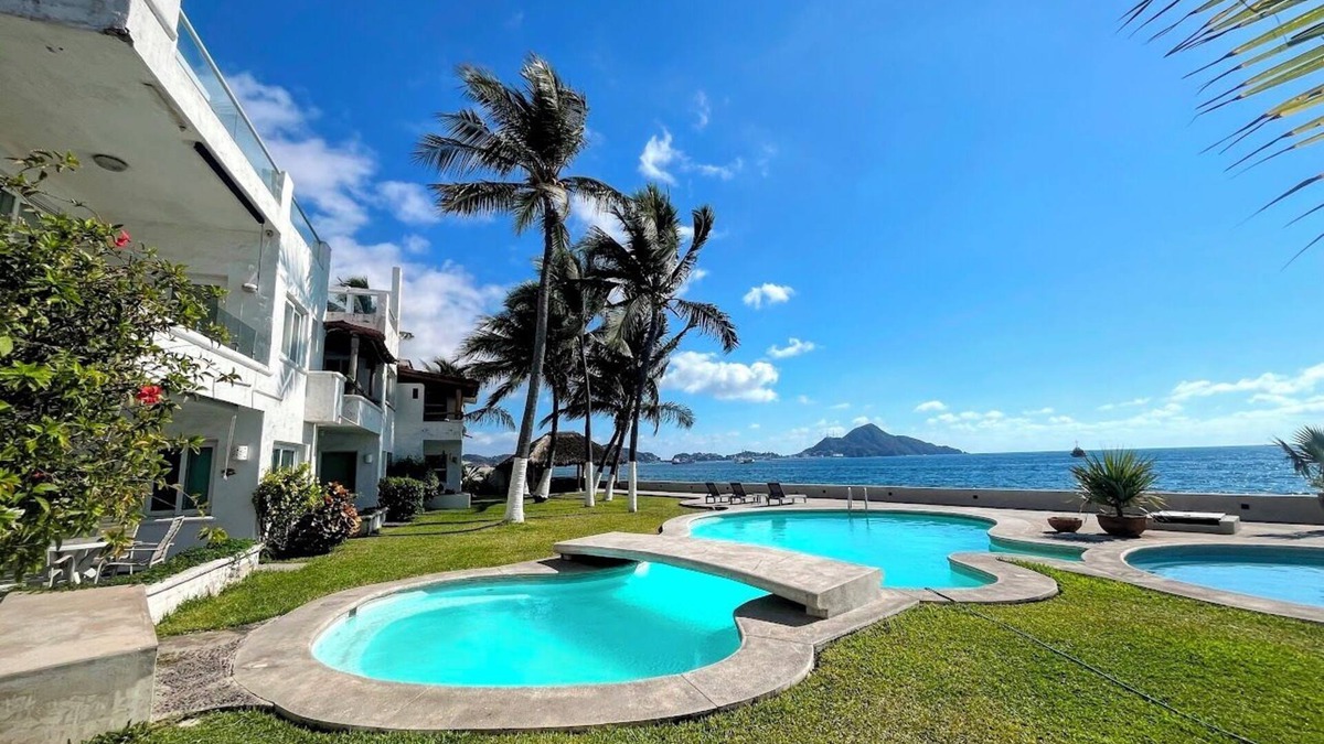 Manzanillo Apartment | OCEAN VIEW PENTHOUSE WITH TERRACE