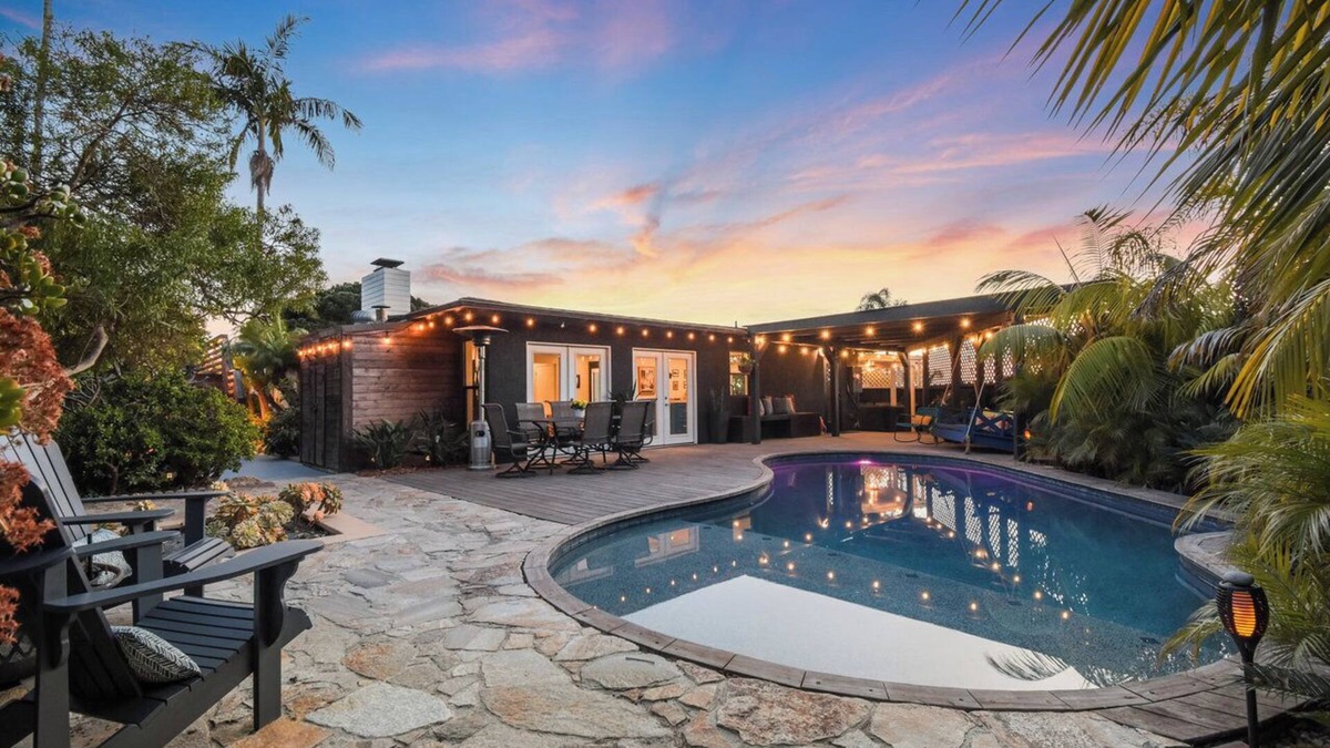 La Jolla Mesa House | OCEAN VIEW/Pool/Gourmet Kitchen/Outdoor Oasis near La Jolla! Sleeps 9 people!