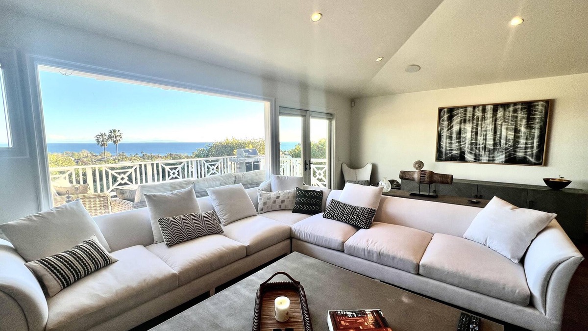 Pacific Palisades House | Ocean View Retreat, Pacific Palisades