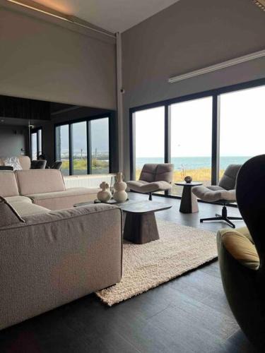 Keflavik Apartment | Ocean View Suite