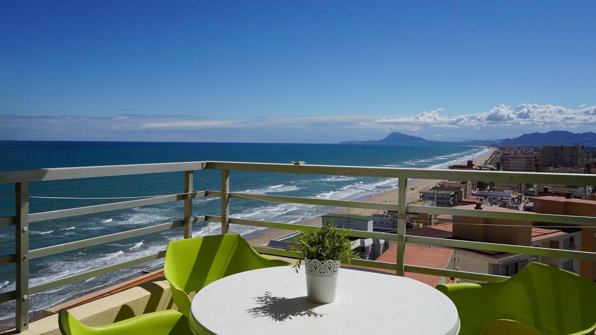 Plaza De La Costera Apartment | Ocean Viewpoint
