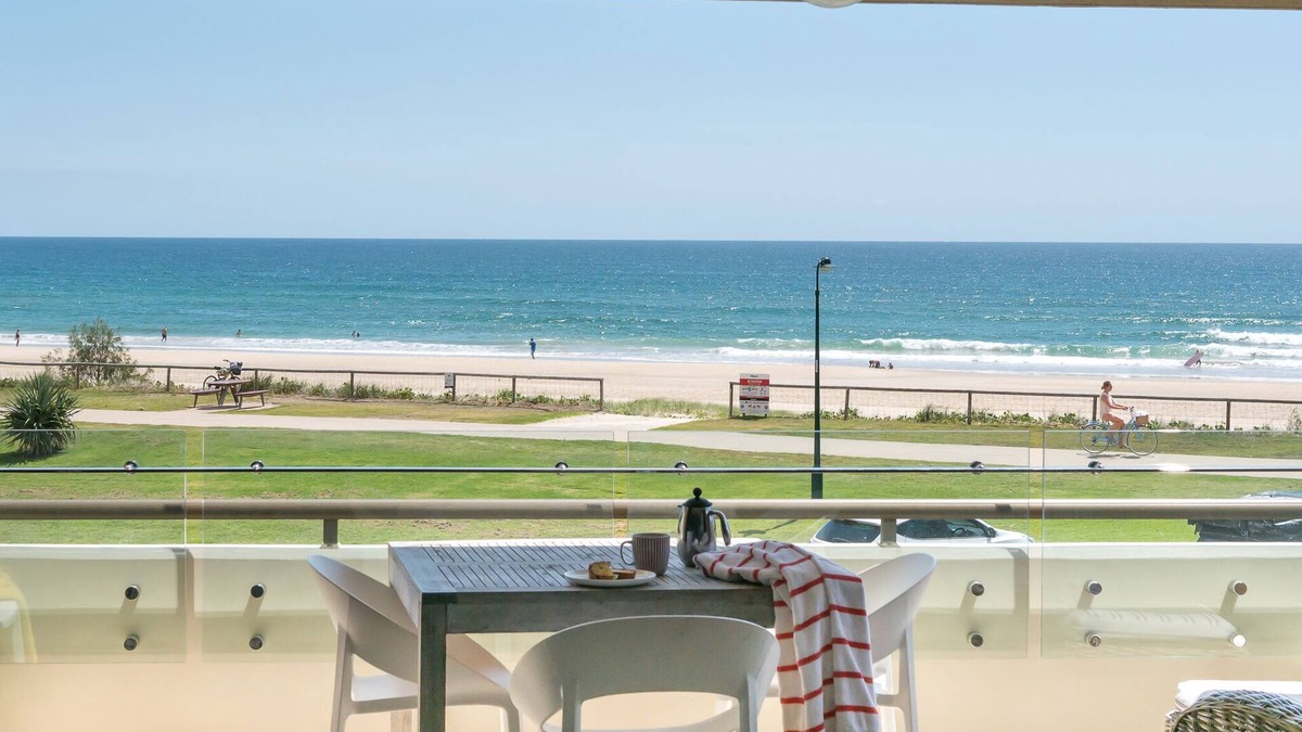 Miami Apartment | Ocean Views at Sandrift on Nobby Beach