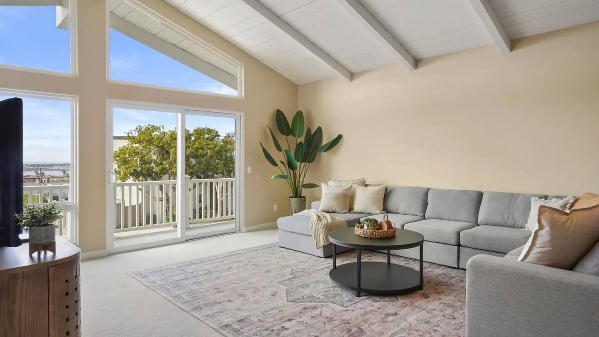 Bay Park House | Ocean Views! Outdoor Oasis -Hot Tub/Pool/BBQ