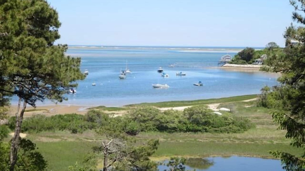 North Chatham House | Ocean views Walk to Beach Pet Friendly AC Private