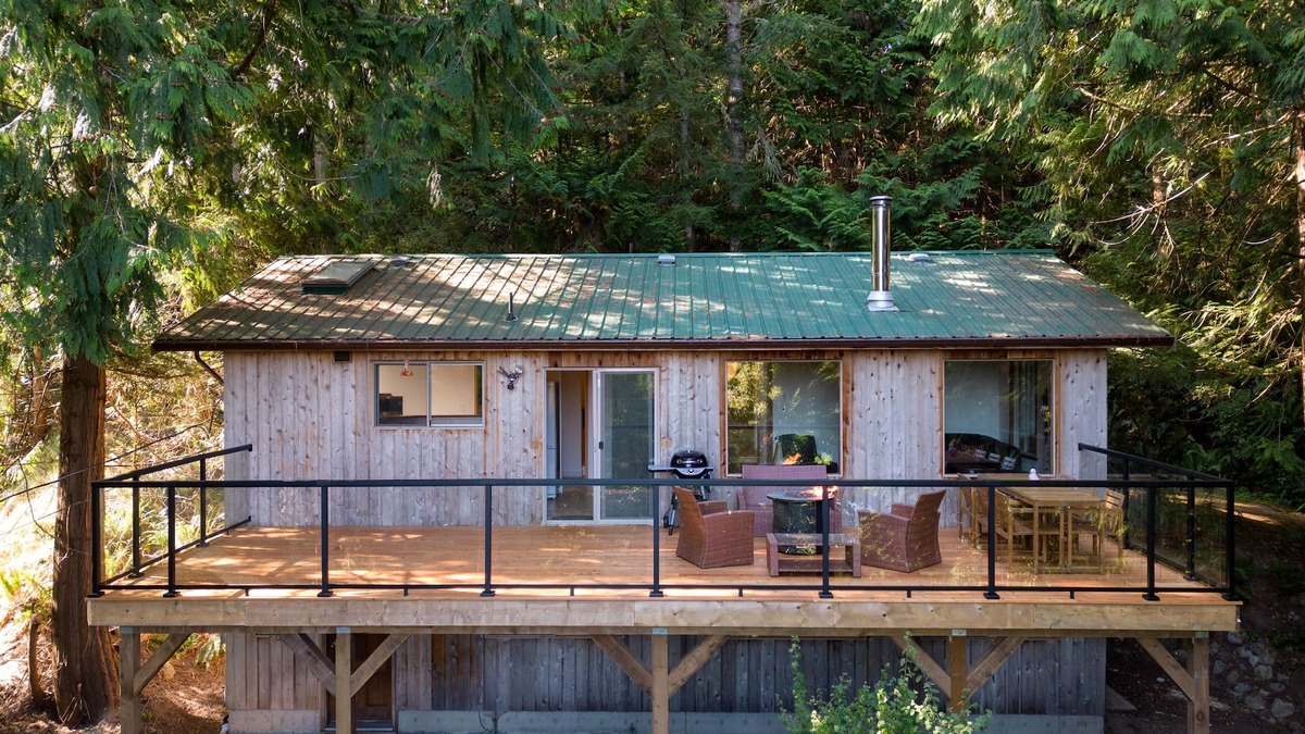 Salt Spring Island Cabin | Ocean Vista in The woods a cozy cabin located in Salt Spring.