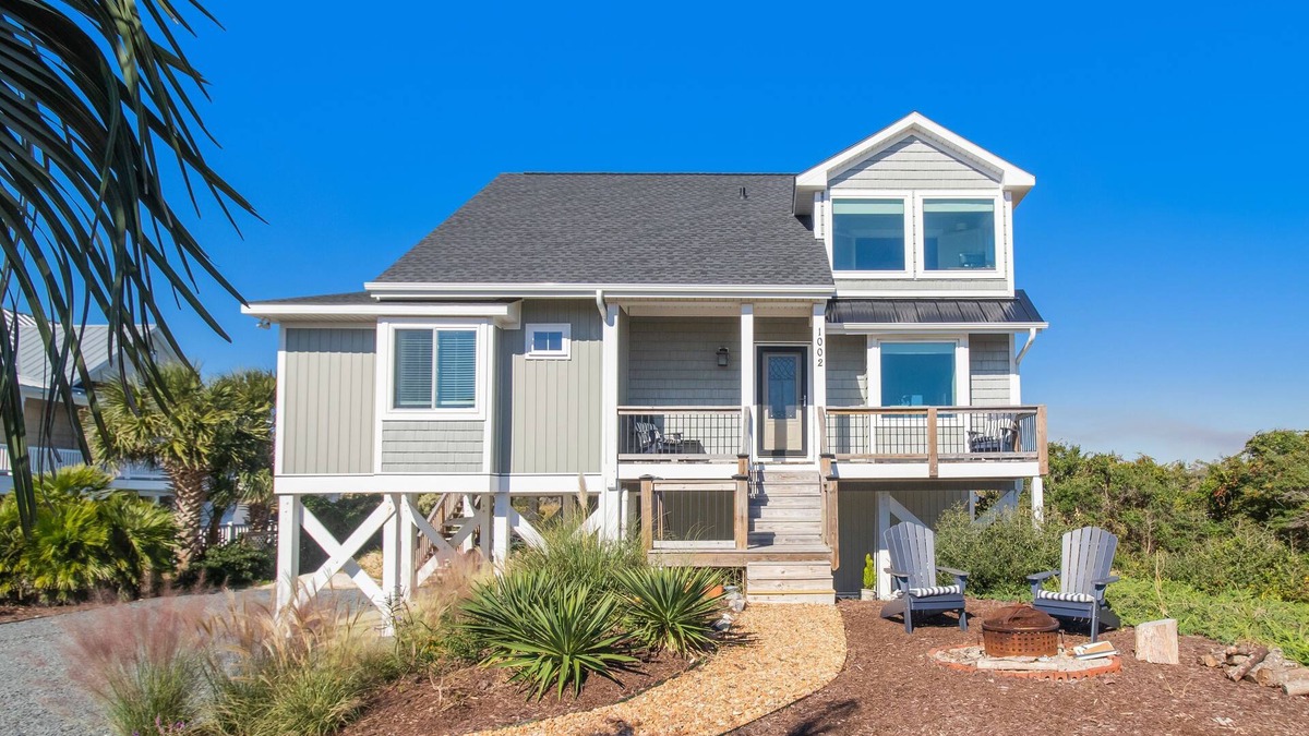 Long Beach House | Ocean & Wetland views, 3 decks, steps from the beach, 4 BRs, sleeps 10.