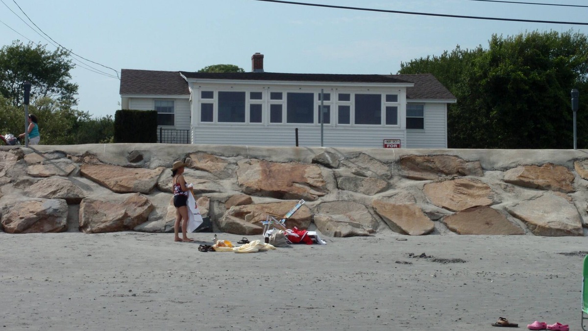 York Beach Cottage | Oceanfront Beach House With Stunning Views, 20' To Beach,