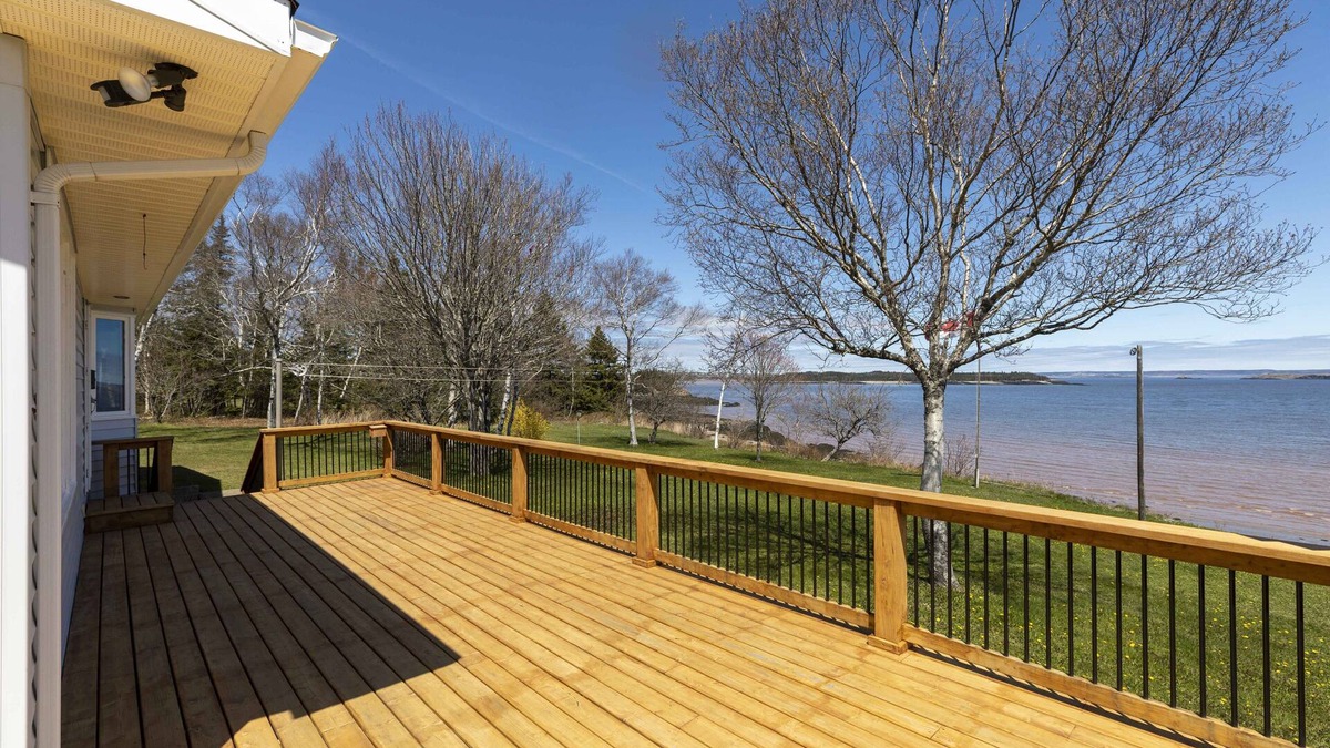 Saint John House | Oceanfront Bungalow on the Bay. 3 Bed 2 Bath with a large treed lot.