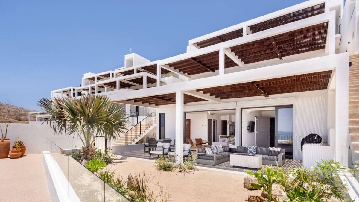 Cerritos Apartment | Oceanfront Condo Steps Away From Cerritos Beach