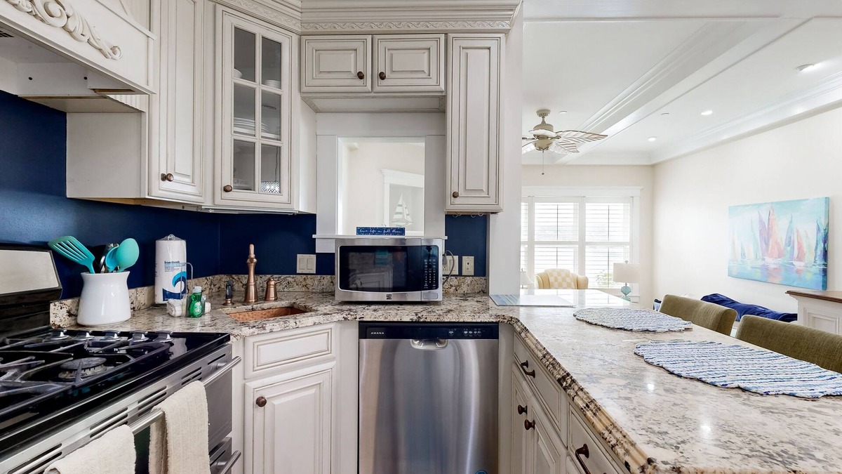 Edgecomb Condo | Oceanfront condo with fireplace, central AC, grill, washer/dryer & shared dock