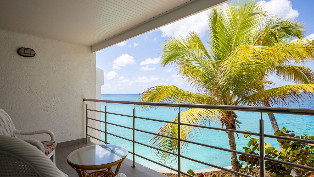 Maho Condo | *OCEANFRONT Cosy and modern style condo*