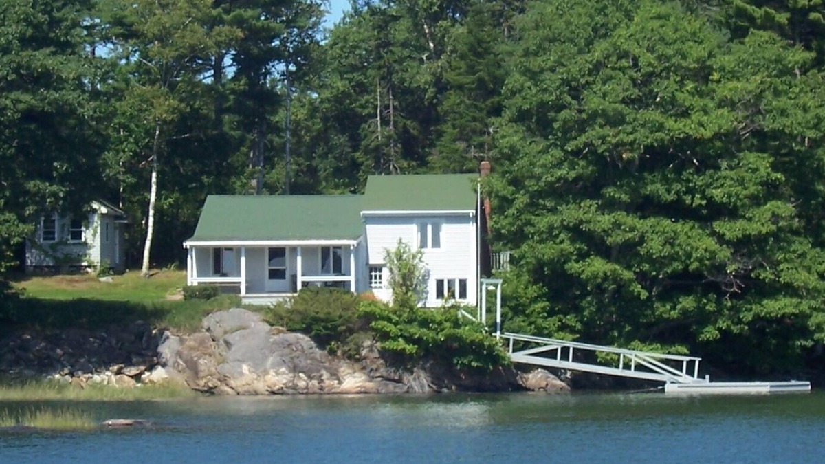 West Bath Cottage | Oceanfront Cottage with Panoramic Views & Its Own Tidal Dock on Casco Bay