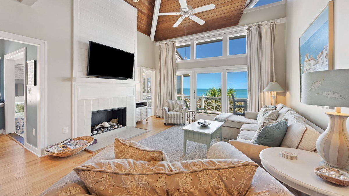 Debordieu Colony Villa | Oceanfront Elegance with a Pool