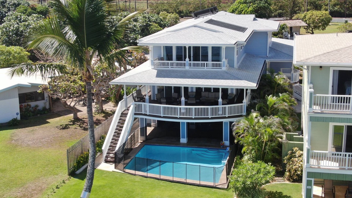 Waialua House | Oceanfront Estate w/Pool, Gym, Sauna, Ice Bath - 30 day rental Pls Inquire