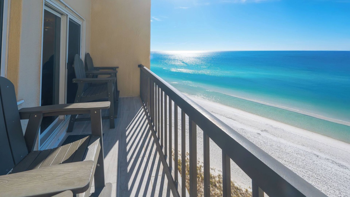 Sunnyside Condo | Oceanfront-fully renovated~next to 30A in gated community of Carillon