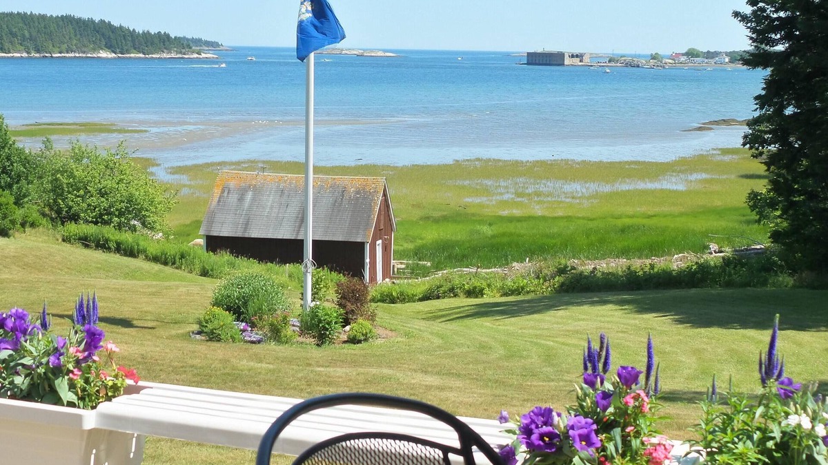 Phippsburg House | Oceanfront historic home near Popham & Islands at mouth of Kennebec River