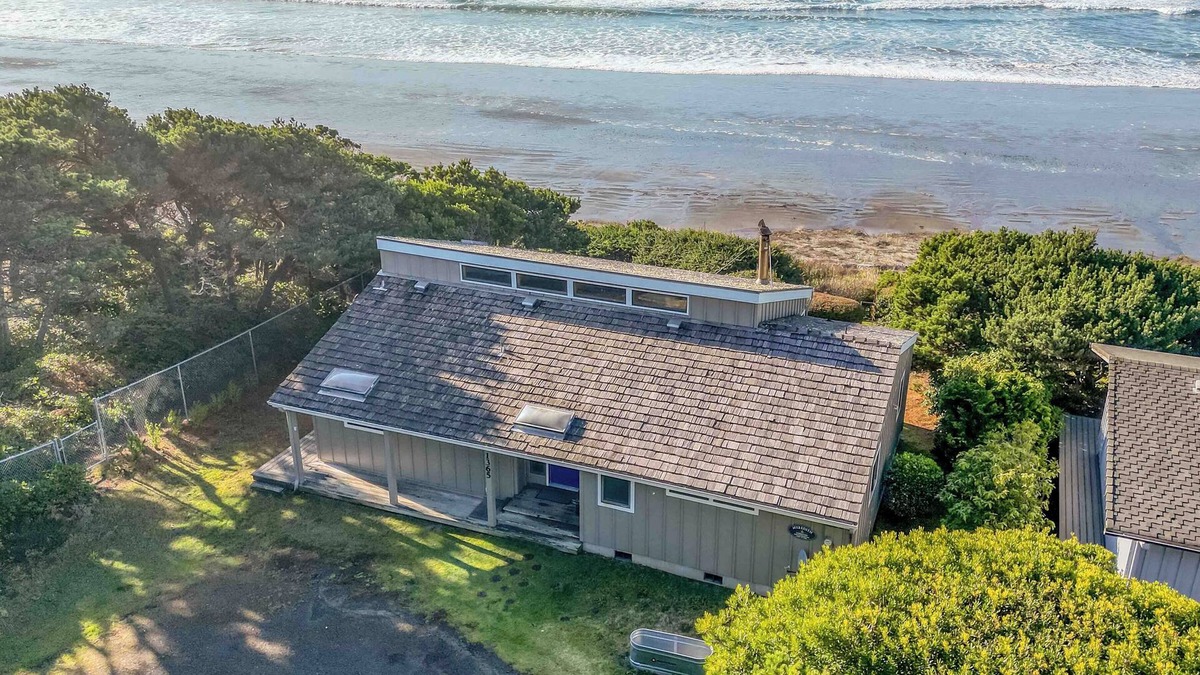 Seal Rock House | Oceanfront Home in Private Neighborhood with Walls of Windows for Ocean Views