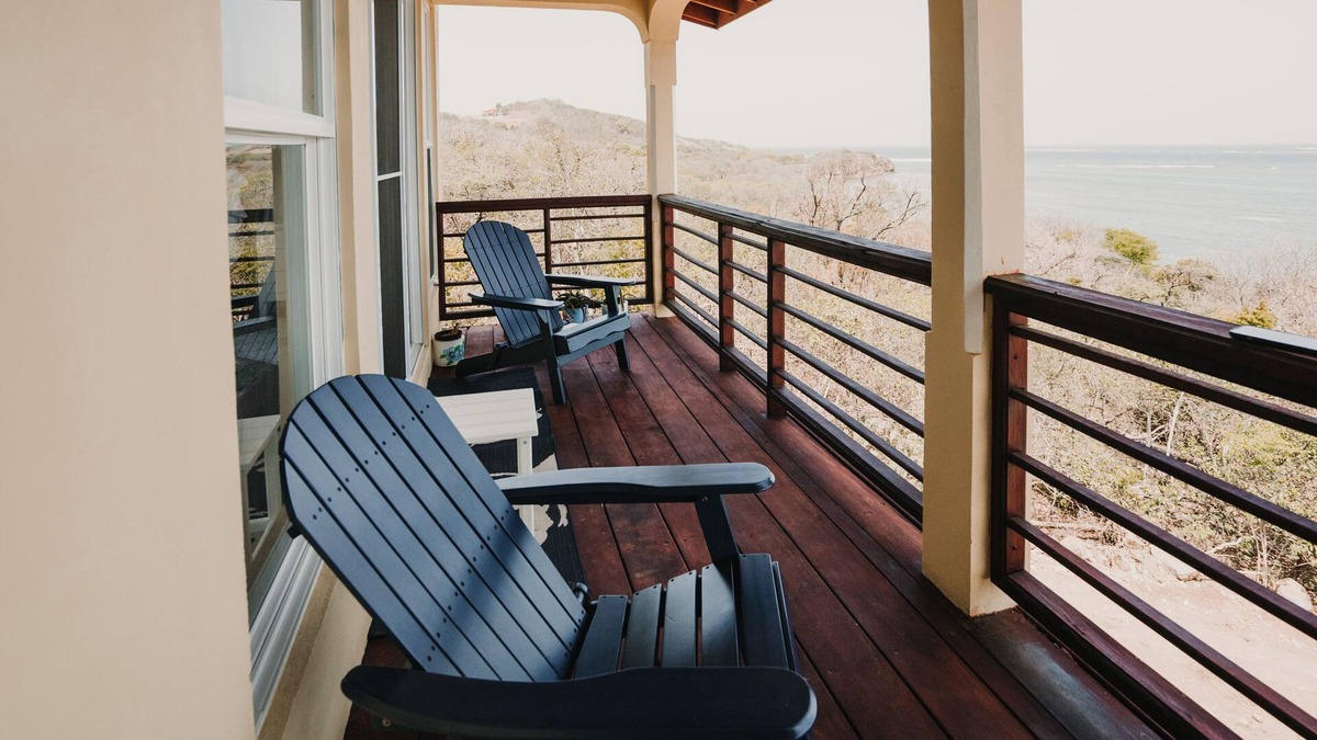 Argyle House | Oceanfront Home on Carriacou: Cassada North
