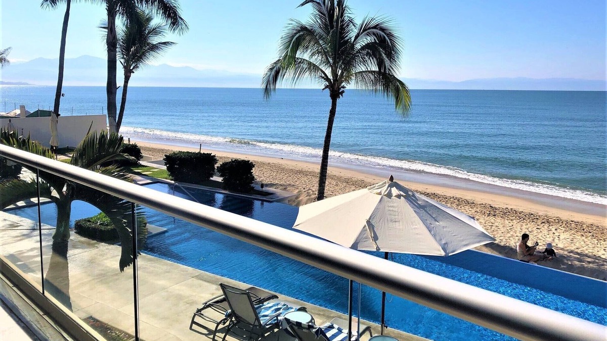 Bucerias Condo | Oceanfront Luxury Condo - Best Location In Bucerias