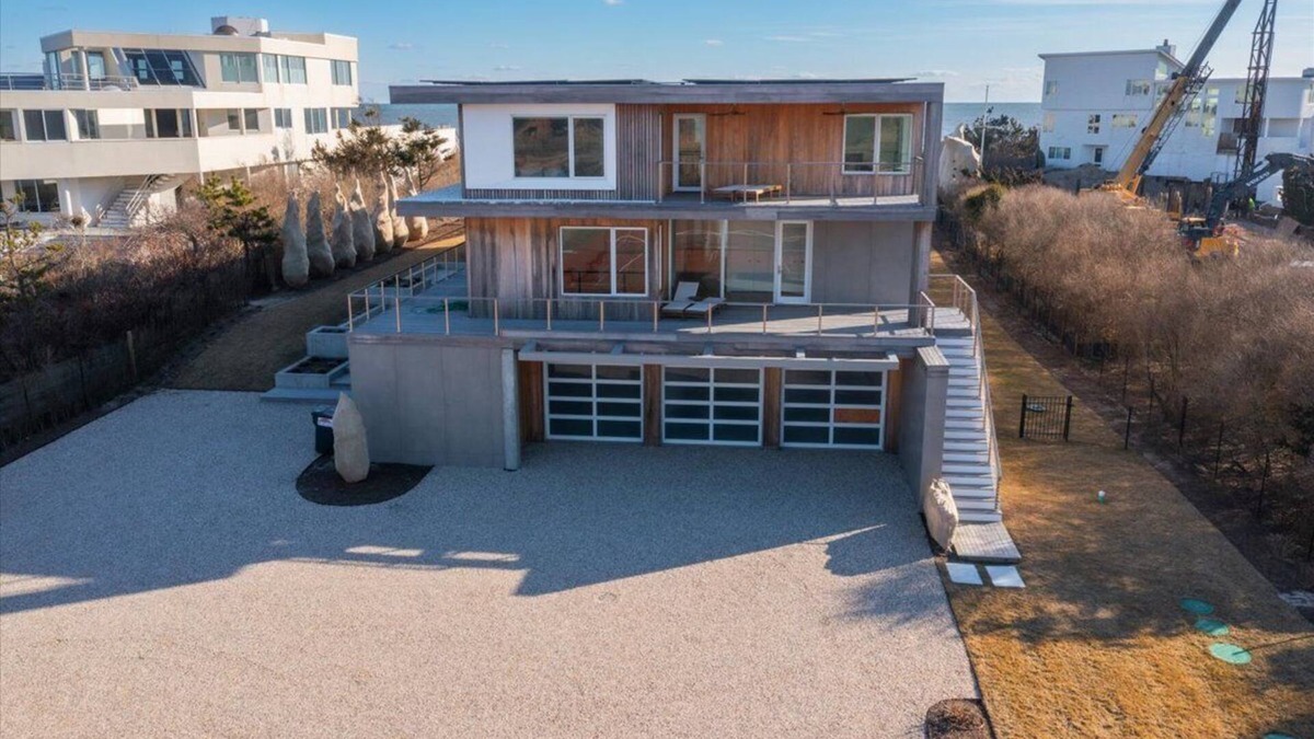 Westhampton Beach House | Oceanfront Luxury Modern Home Stunning Views!