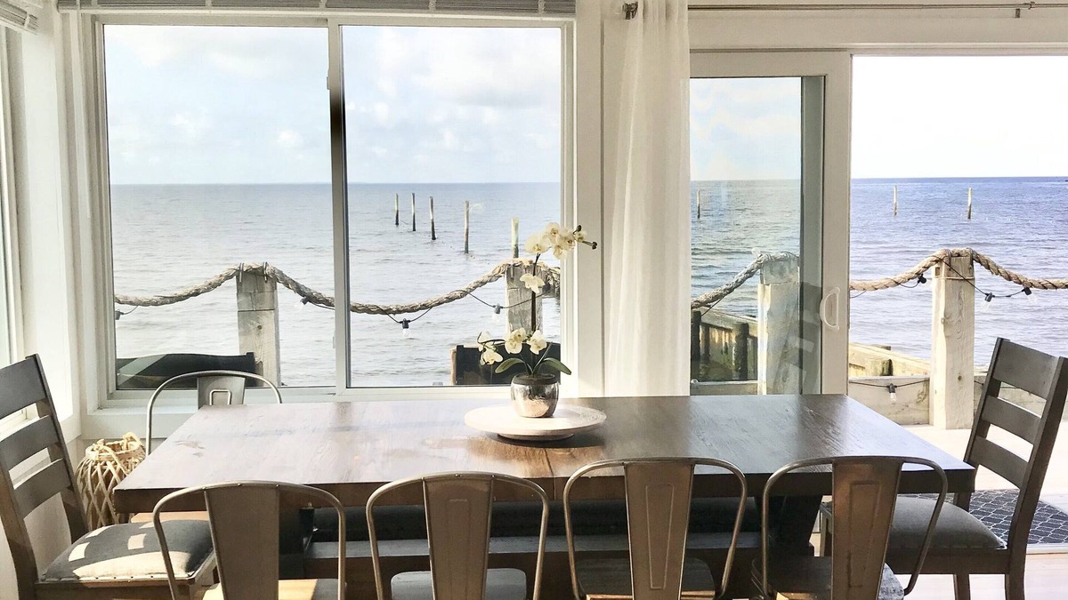 Old Saybrook House | Oceanfront Oasis Spacious 3-Bedroom, 2-Bath Retreat for 12 Linens Included