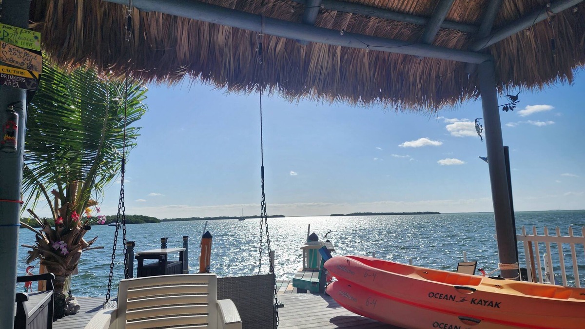 Key Largo Cottage | Oceanfront Paradise w/Amazing View! Kayaks & BBQ