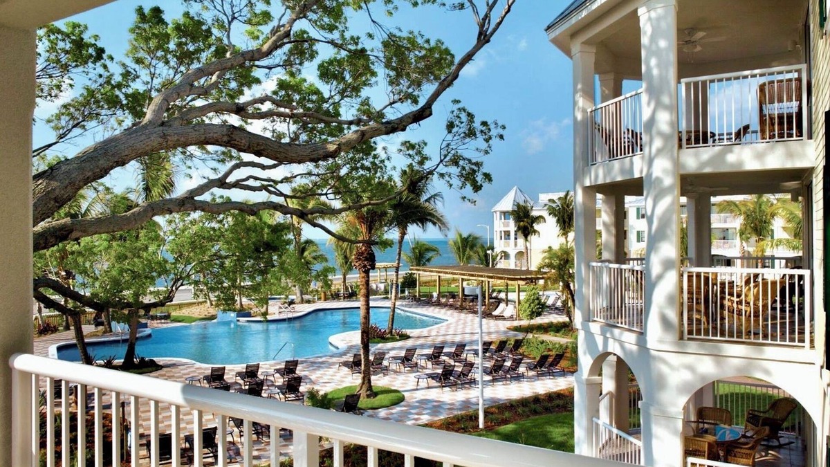 Key West Resort | Oceanfront Resort, Fantasy Fest, Infinity Pool, Hot Tub, Sleeps 6 7 Nites, Hyatt