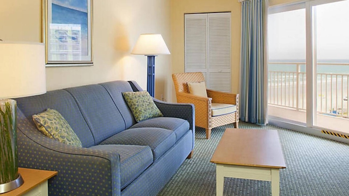 Daytona Beach Shores Resort | Oceanfront Resort on the Atlantic Ocean