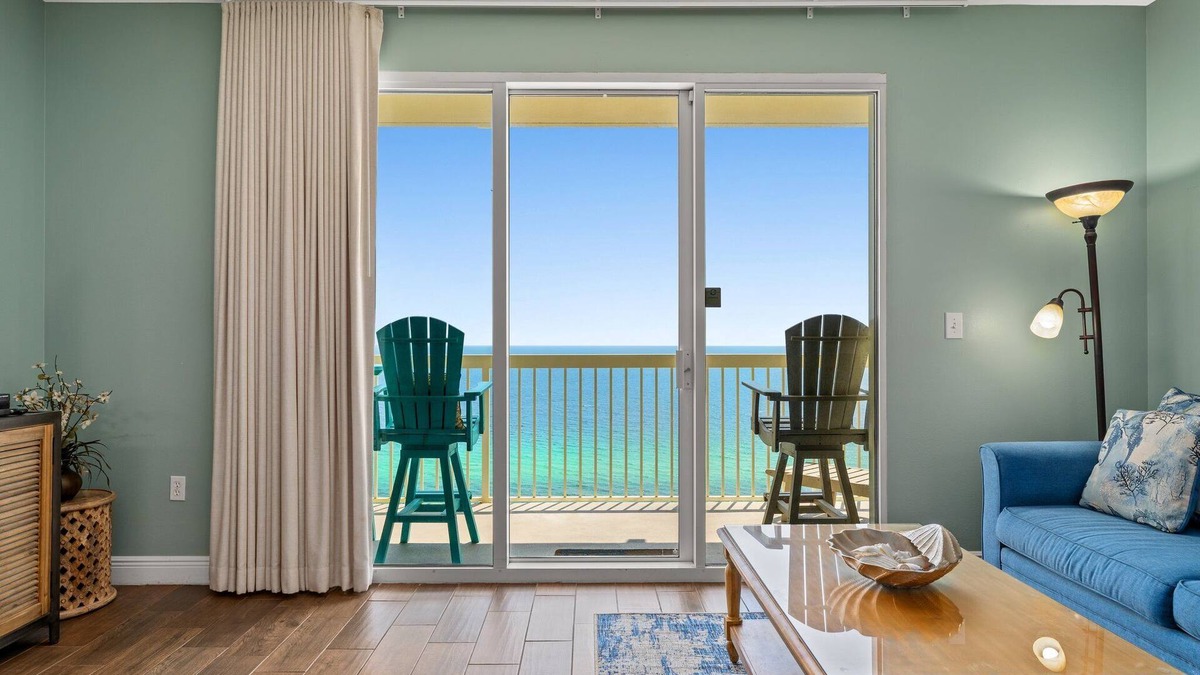 Miramar Beach Condo | OCEANFRONT! RIGHT ON THE BEACH! Free Beach Chairs! 149 5 Star Reviews!