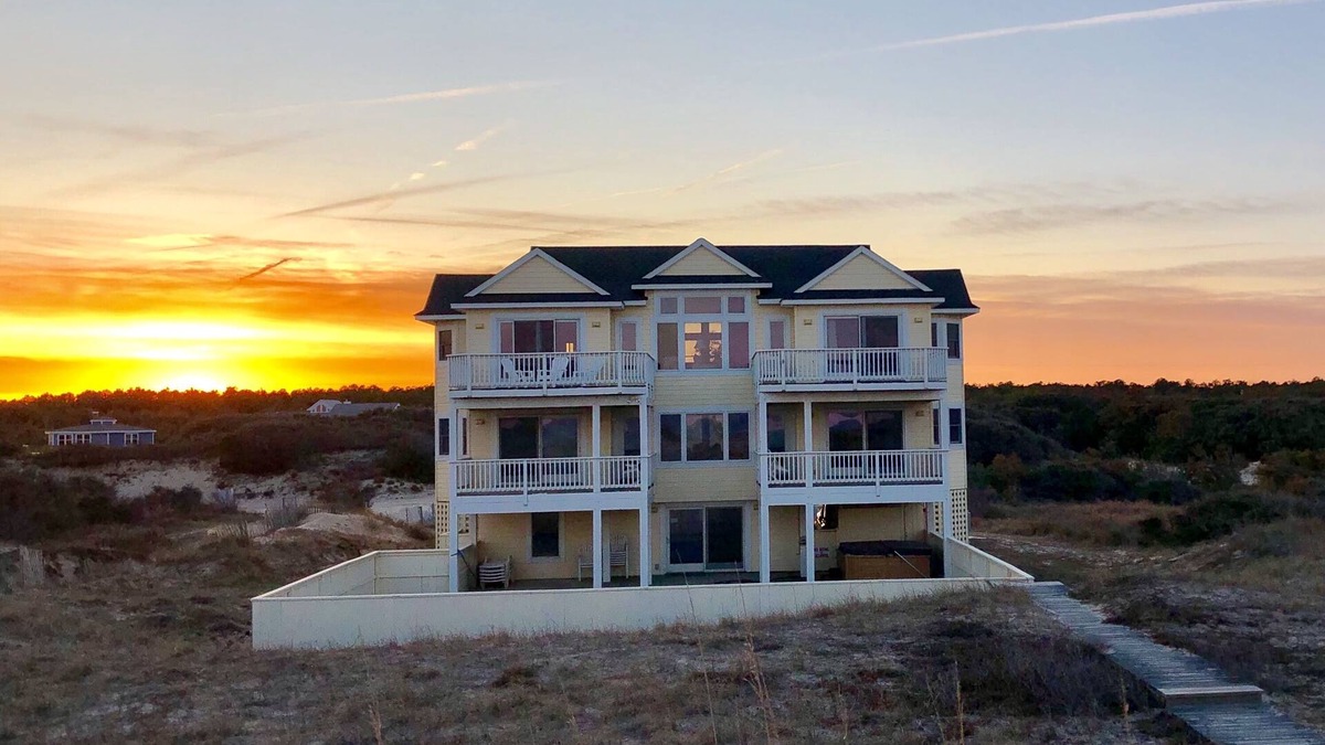 Carova Beach House | OceanFront Row,on Beach,PrivatePool,Hottub,Sleeps 16,Pet Friendly, Plus Updates!