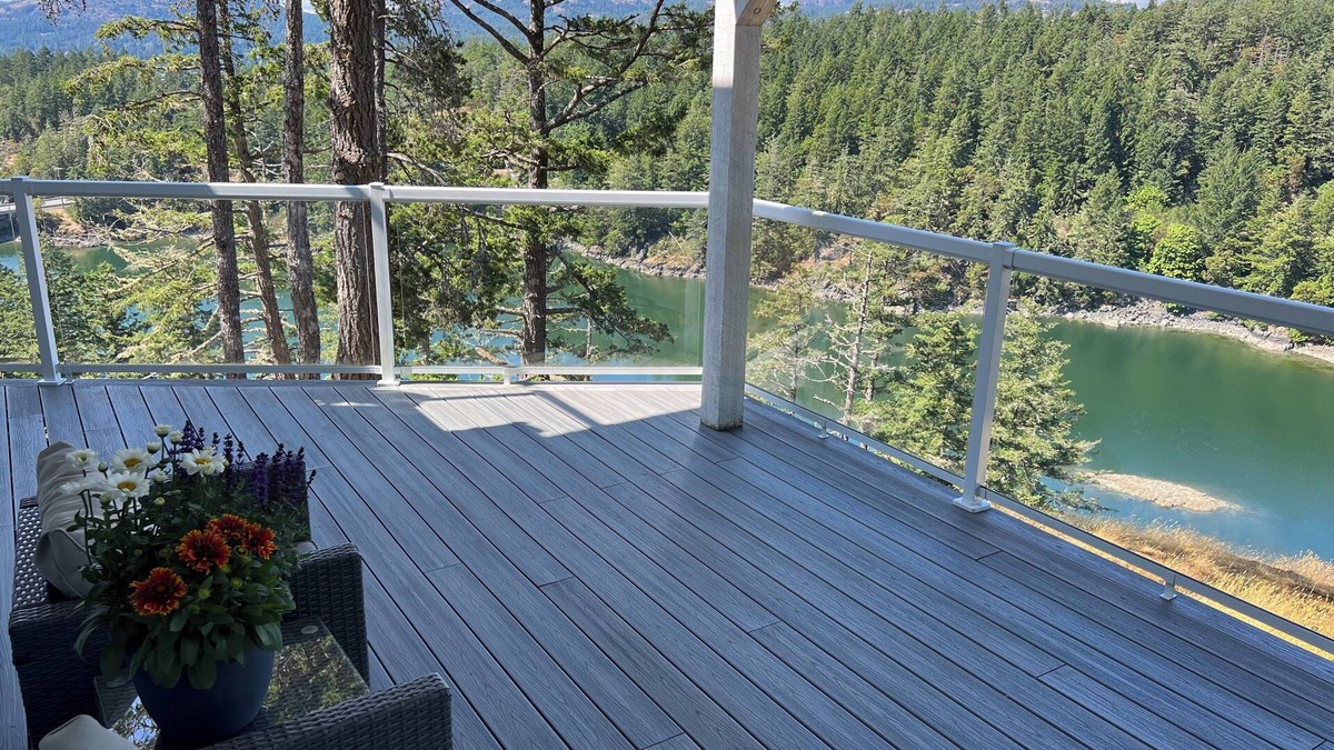 Juan de Fuca Electoral Area House | Oceanfront Suite Over Roche Cove Regional Park, Private and Pet Friendly!