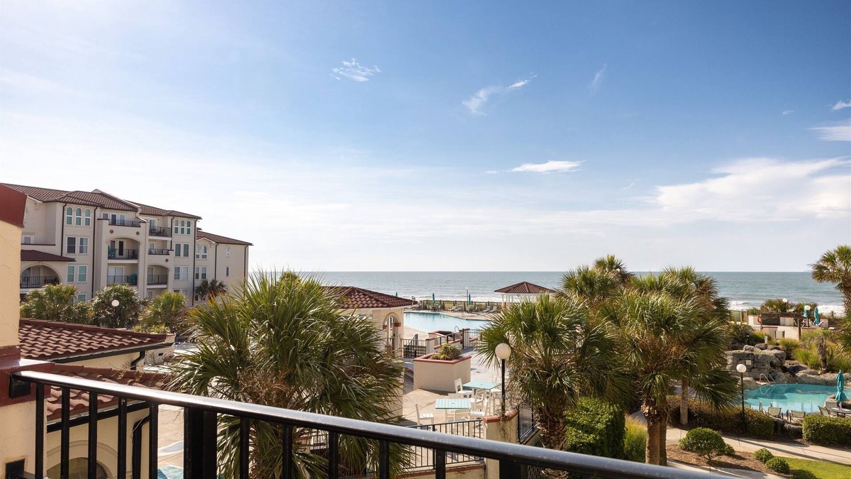 North Topsail Beach Condo | Oceanfront Resort! at Ocean Delight!