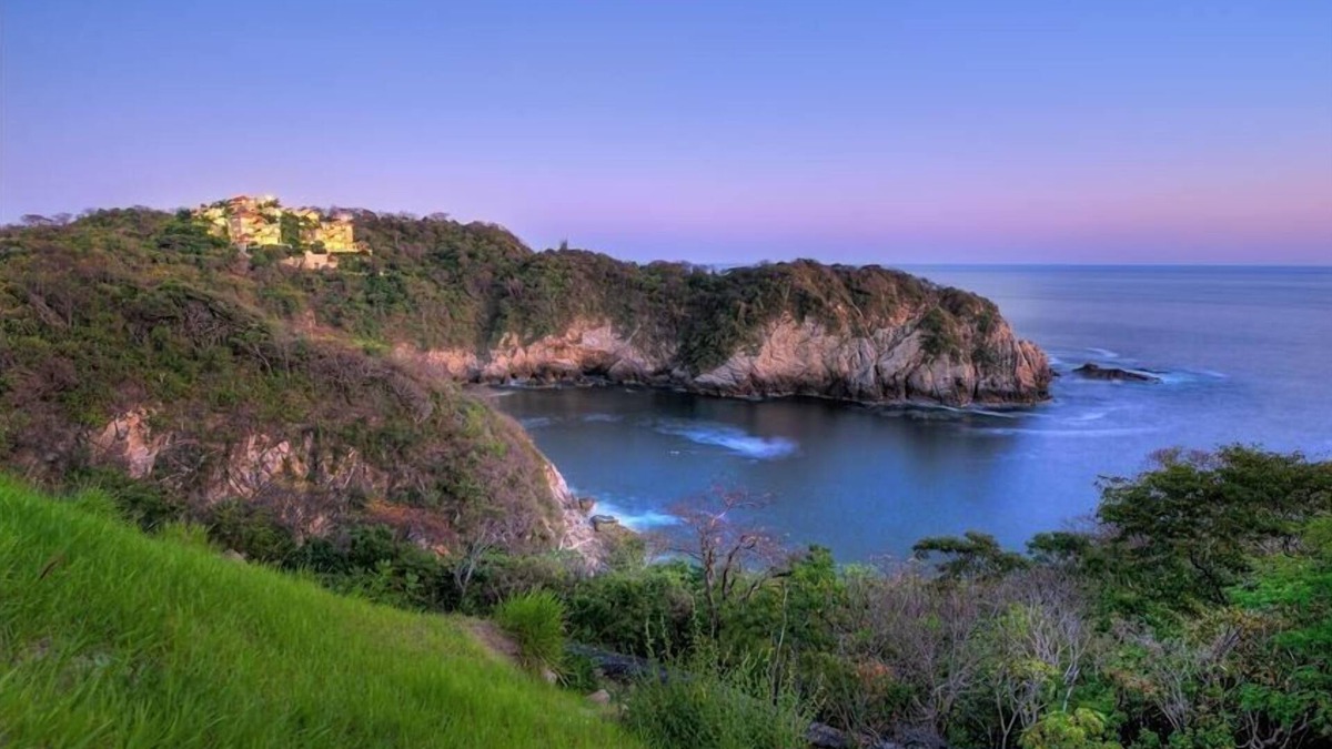 Santa Maria Huatulco House | Oceanfront Weddings & Family Reunions, Beach View Private Resort, Huatulco Beach