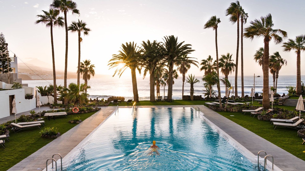 Punta del Hidalgo Hotel | OCEANO Health Spa Hotel