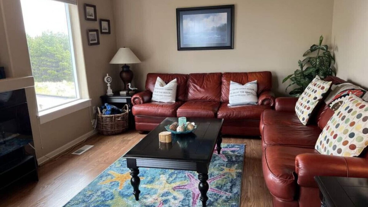 Long Beach House | Oceans Echo - Close to town and the beach