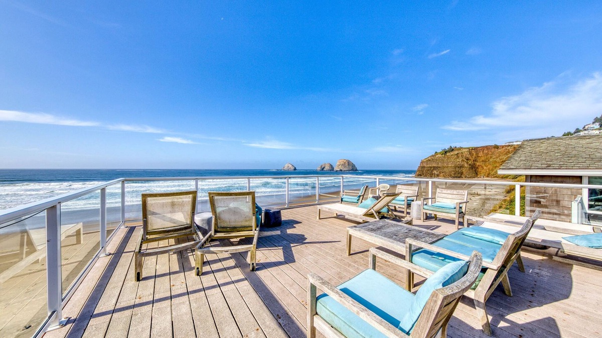 Oceanside Condo | Oceanside Inn #10 - Rosenburg