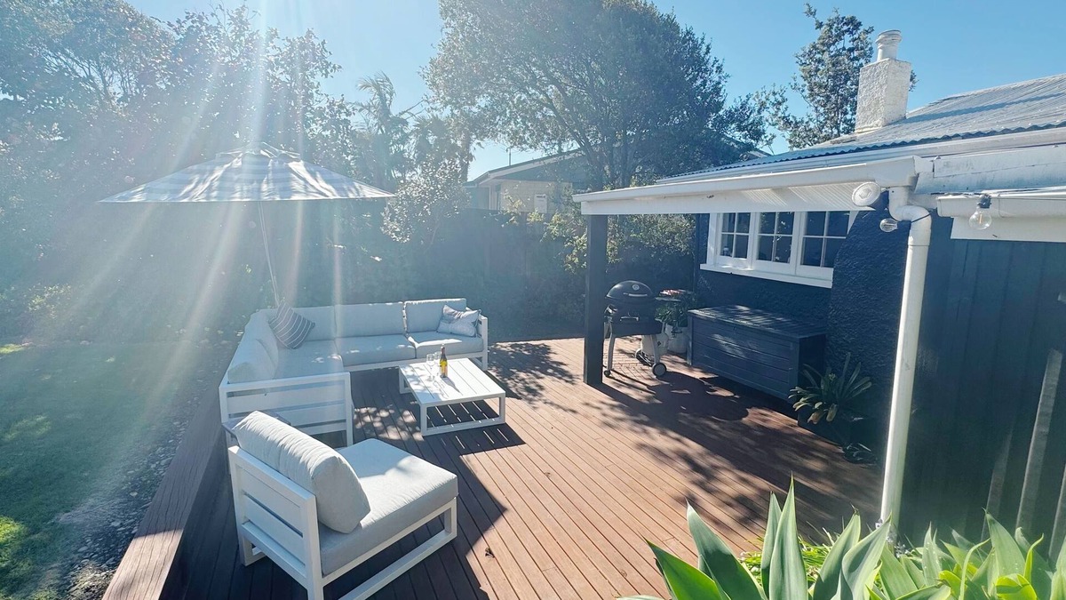 Haumoana Cottage | Oceanside Oasis