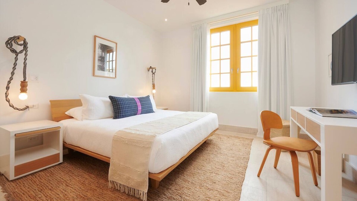 Las Catalinas Apartment | Oceanside View Close to the Beach Fully Equipped Condo