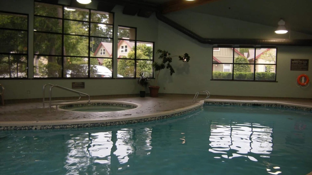 Regional District of Nanaimo House | Oceanside Village Resort