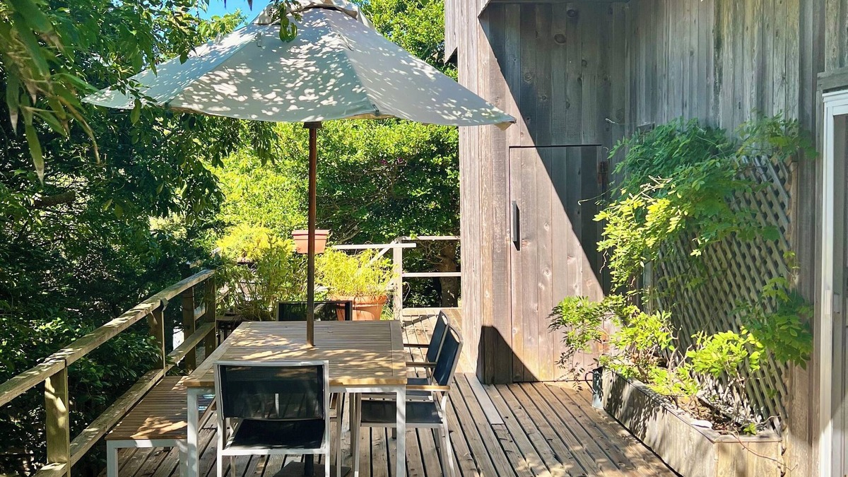 Fire Island Pines House | Oceanside Writer’s Retreat, Steps from the Beach