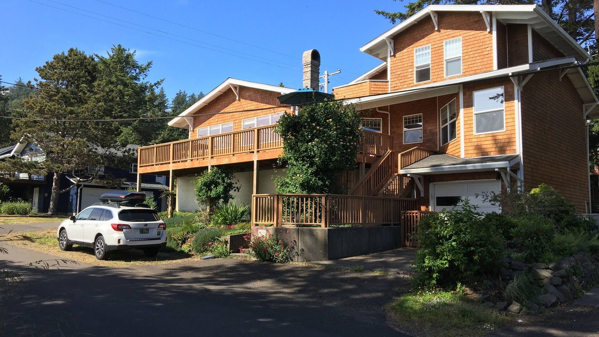 Oceanside House | Oceansidespot: Open-Floor Plan Home With Hot Tub In Quiet Oceanside, Oregon
