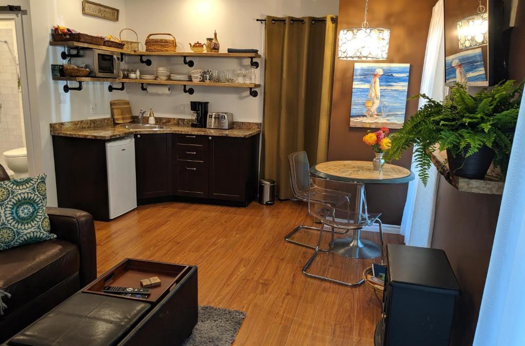 North Saanich Apartment | Oceanspray Hideaway