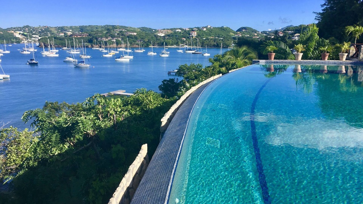 Lance aux Epines Villa | Oceanview Colonial style Villa with Large Pool