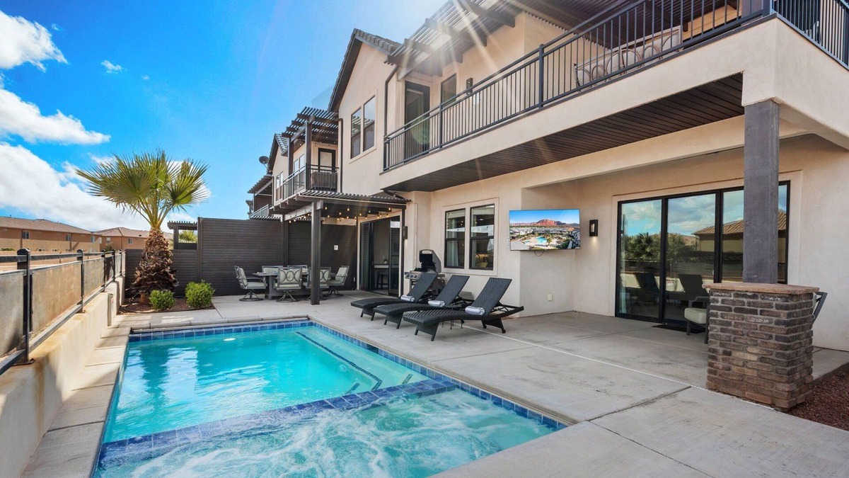 Ivins House | Ocotillo Springs Resort #67 |Private Pool, Hot Tub, Ping Pong and Community Amenities