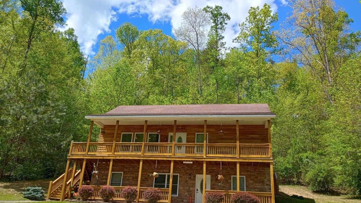 Sloans Valley House | October Special for Ellie's Place!
