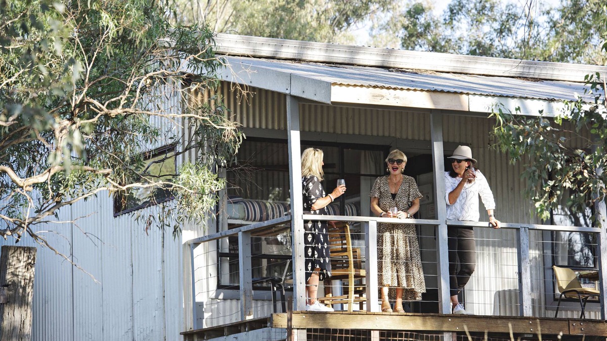 Lue House | Odd Frog Lodges - Bunkhouse
