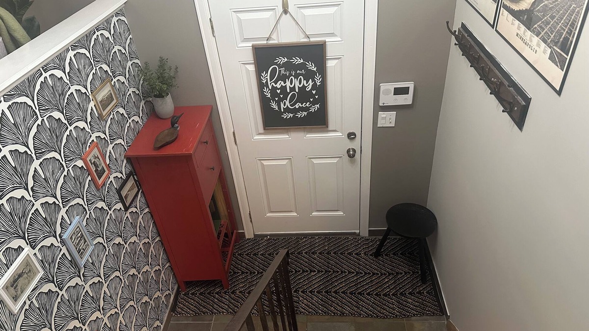 St. Anthony House | Ode to Minnesota, stylish and cozy 3 bedroom house