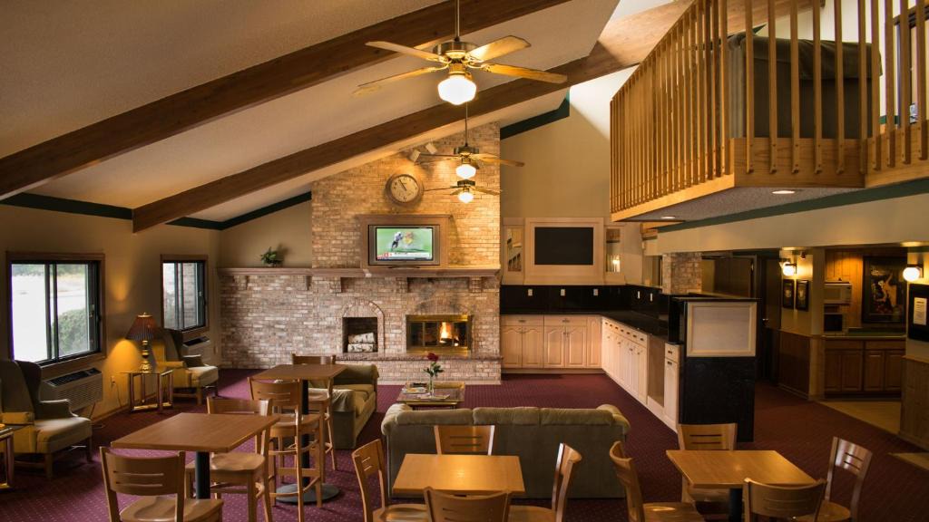Shawano Hotel | Odisha House of Rest