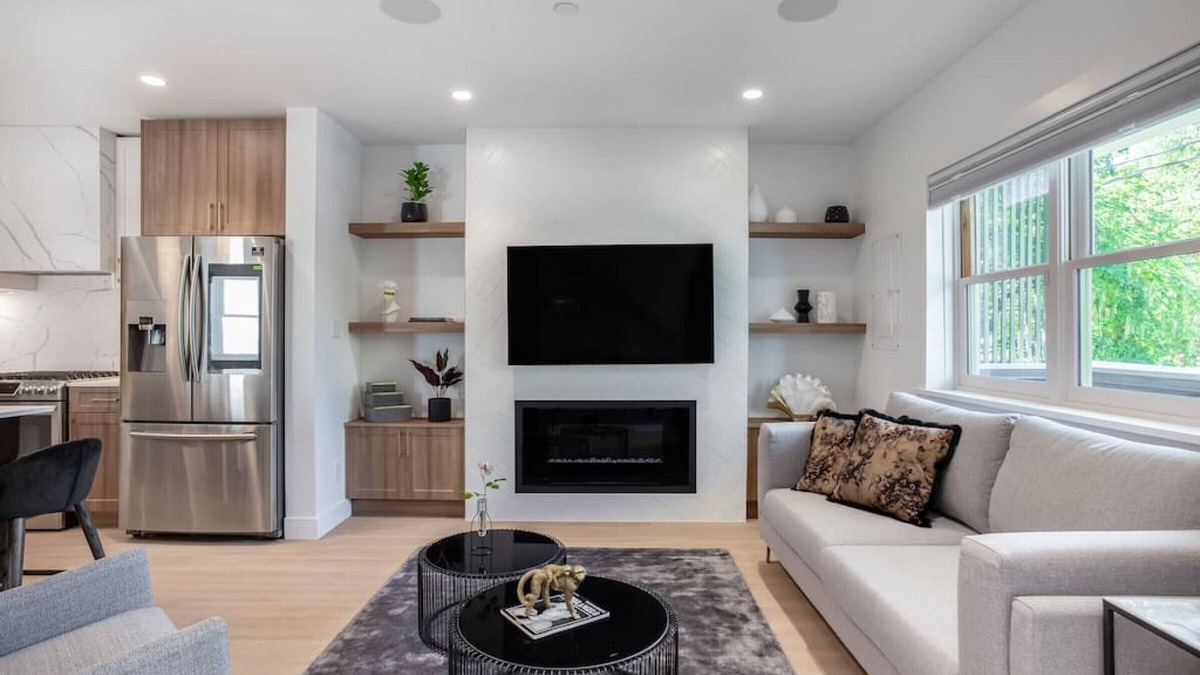 Grandview-Woodland House | Odlum Drive · NEW Gorgeous Home Restored to Original Heritage