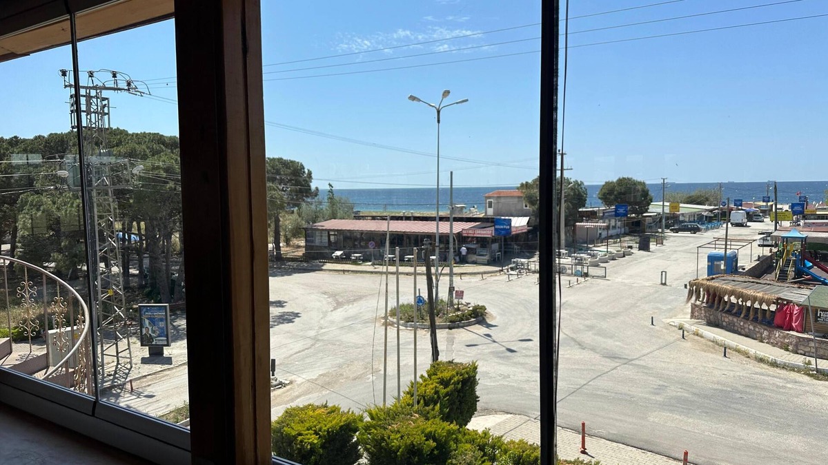 Ezine Hotel | Odunluk Tas Konak Otel